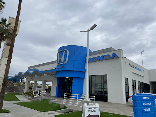 Honda Dealer «Hardin Honda», reviews and photos, 1381 S Auto Center Dr, Anaheim, CA 92806, USA