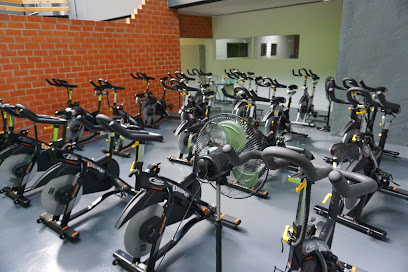 PLUSSPORT Fitness & Wellness - C. Estación, 83, 13250 Daimiel, Ciudad Real, Spain