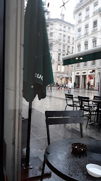 Atmosphère du Restaurant servant le petit-déjeuner Starbucks à Lyon - n°11