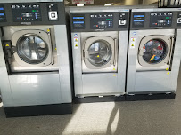 Coin Laundry - Photo 4 - Car repair in Indianapolis, IN, Indianapolis