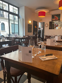 Atmosphère du Restaurant français Les Canailles à Paris - n°6