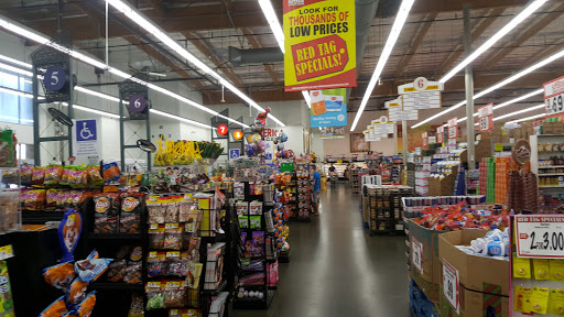 Grocery Store «Superior Grocers», reviews and photos, 9801 Laurel Canyon Blvd, Pacoima, CA 91331, USA