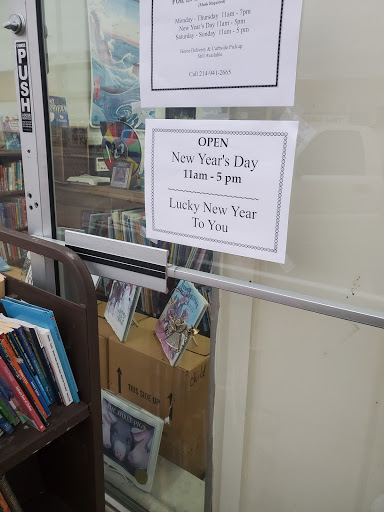 Used Book Store «Lucky Dog Books», reviews and photos, 911 W Jefferson Blvd, Dallas, TX 75208, USA