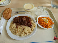 Plats et boissons du Restaurant Universitaire Côte de Nacre à Caen - n°1