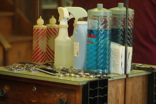 Barber Shop «White Eagle Barber Shop», reviews and photos, 614 Ridge Rd, Lyndhurst, NJ 07071, USA