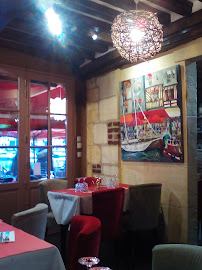 Atmosphère du Restaurant de fruits de mer Le Grignot à Honfleur - n°1
