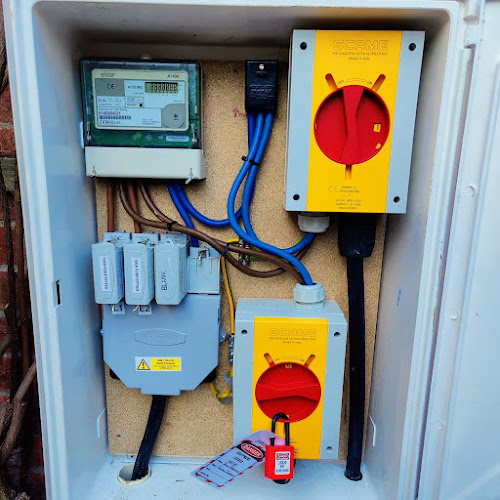 Simply Smart Co. - Electrician - Norwich