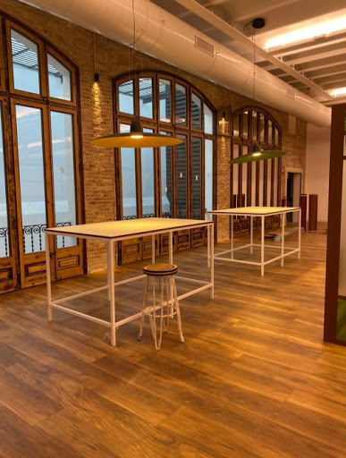 puertas automaticas SERVIPARQUET Venda de Terres i Instal·lació en Montcada i Reixac