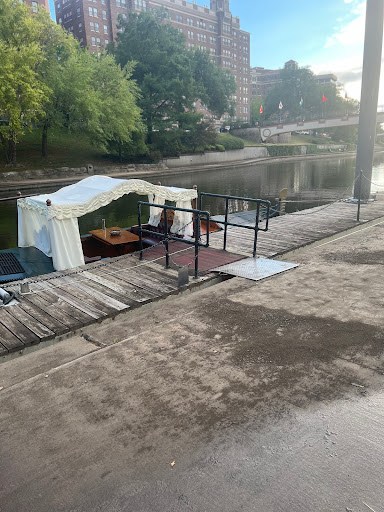 Boat Tour Agency «Ambiance on the Water», reviews and photos, 200 Ward Pkwy, Kansas City, MO 64112, USA