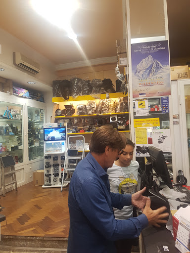 Metrophoto - Shop for Photography in Rome