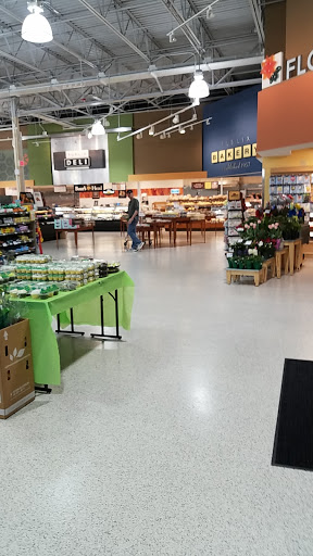 Supermarket «Publix Super Market at Castleberry - Southard Crossing», reviews and photos, 5475 Bethelview Rd, Cumming, GA 30040, USA