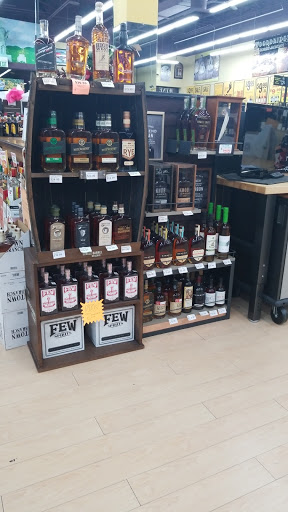 Liquor Store «Fairgrounds Discount Beverages (Liquors)», reviews and photos, 2157 York Rd, Timonium, MD 21093, USA