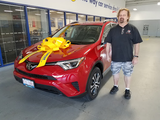 Used Car Dealer «CarMax», reviews and photos, 8200 120th Ave, Kenosha, WI 53142, USA