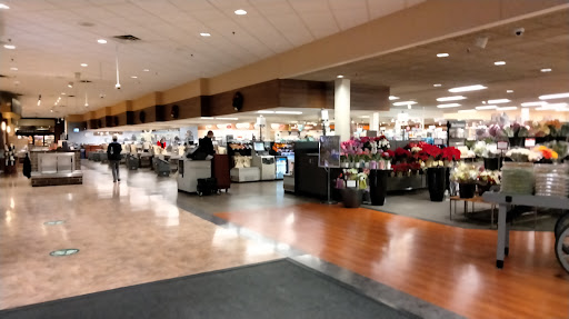 Grocery Store «Lunds & Byerlys St. Louis Park», reviews and photos, 3777 Park Center Blvd, St Louis Park, MN 55416, USA