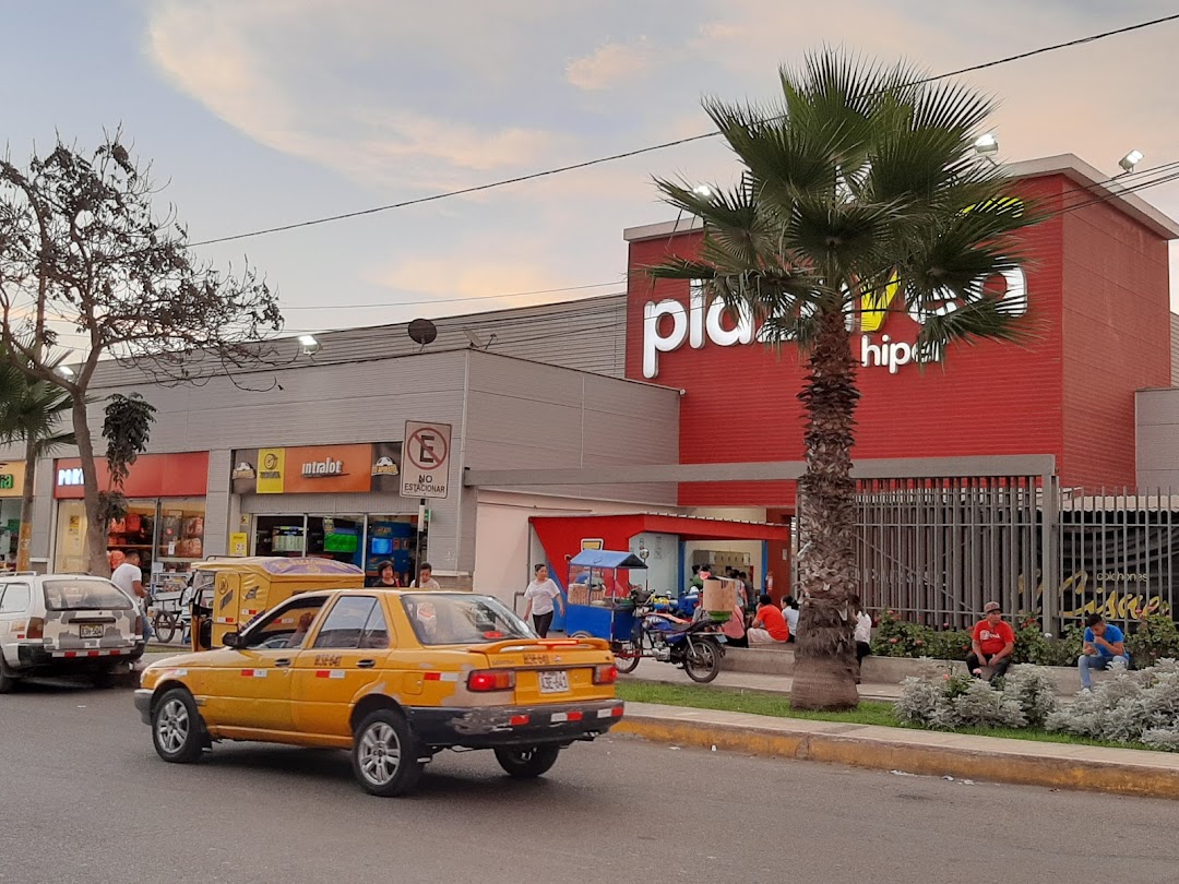 PlazaVea Huaral
