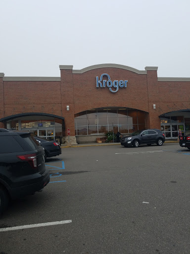 Grocery Store «Kroger», reviews and photos, 21555 21 Mile Rd, Macomb, MI 48044, USA