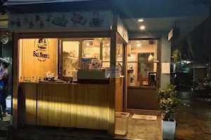 Sainom's cafe ร้านใส่นม สาขา ราชเทวี image