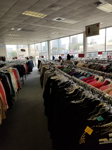 Thrift Store «The Salvation Army Family Store & Donation Center», reviews and photos, 2208 Washington Ave, Houston, TX 77007, USA