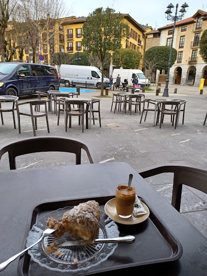 Pastelería TATE Gozotegia - Abesua Kalea, 3, 48270 Markina-Xemein, Bizkaia, Spain