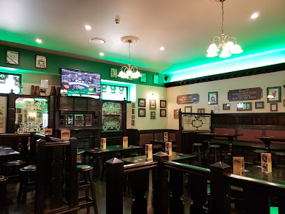Hennessy's Irish Bar
