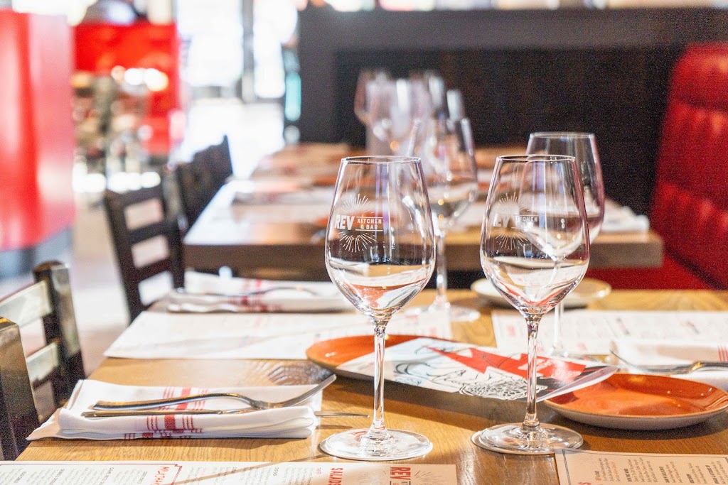 REV Kitchen & Bar 01915