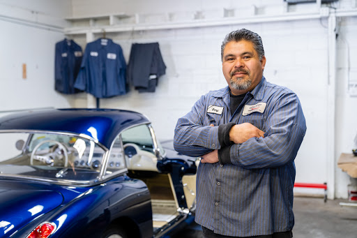 Auto Body Shop «Daland Body Shop», reviews and photos, 890 El Camino Real, South San Francisco, CA 94080, USA