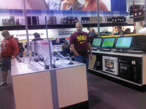 Electronics Store «Best Buy», reviews and photos, 19555 W Bluemound Rd, Brookfield, WI 53045, USA