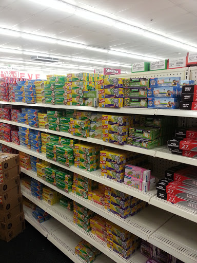 Dollar Store «Dollar Tree», reviews and photos, 5966 Roswell Rd, Atlanta, GA 30328, USA