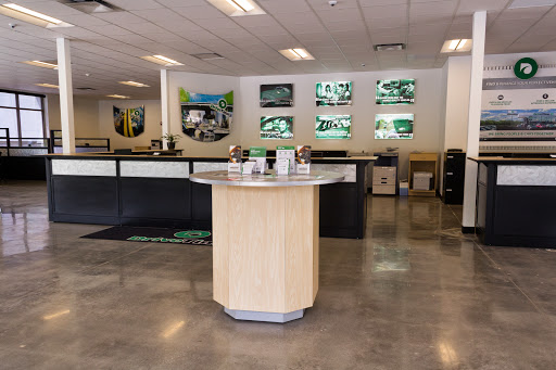 Used Car Dealer «DriveTime Used Cars», reviews and photos, 6110 N Oak Trafficway, Gladstone, MO 64118, USA