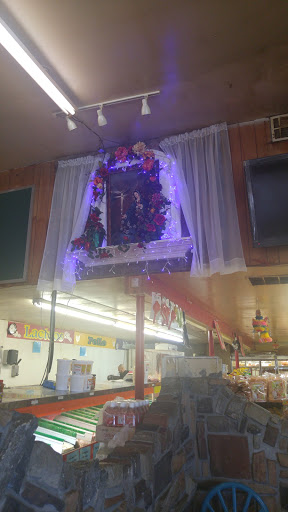 Grocery Store «Azteca De Oro Market», reviews and photos, 499 State St, Clearfield, UT 84015, USA