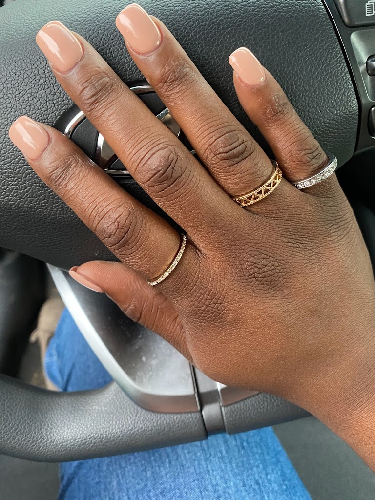 Apple Nails 39350