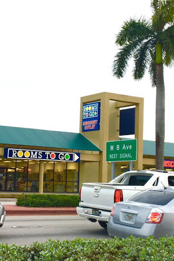 Outlet Store «Rooms To Go Outlet Furniture Store - Hialeah», reviews and photos, 750 W 49th St, Hialeah, FL 33012, USA