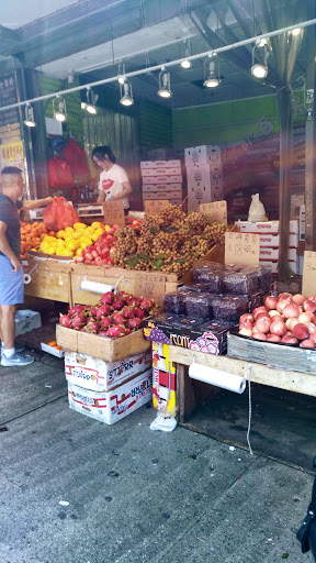 Shopping Mall «Golden Shopping Mall», reviews and photos, 41-36 Main St, Flushing, NY 11355, USA