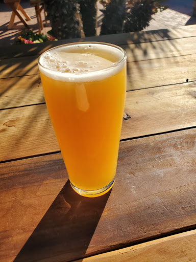 Shopping Mall «East Lake Village Shopping Center», reviews and photos, 936 E Lake Ave, Watsonville, CA 95076, USA