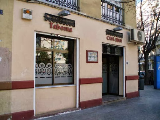 Taberna Casa Juan - Carrer de lAlmirall Cadarso, 24, Local Bajo, 46005 Valencia, España