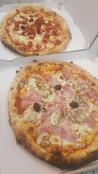 Pizza du Pizzeria ANTICO Orange - n°20
