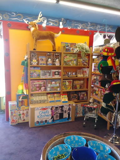 Toy Store «Hopscotch Toys», reviews and photos, 103 SE Baker St, McMinnville, OR 97128, USA