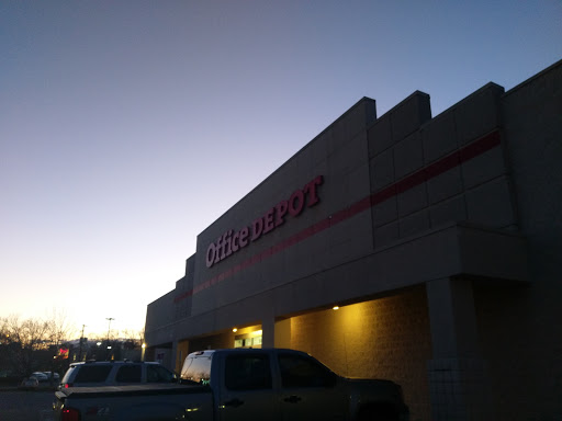 Office Supply Store «Office Depot», reviews and photos, 2111 N Roan St #120, Johnson City, TN 37601, USA