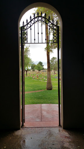 Funeral Home «Phoenix Memorial Park and Mortuary», reviews and photos, 200 W Beardsley Rd, Phoenix, AZ 85027, USA