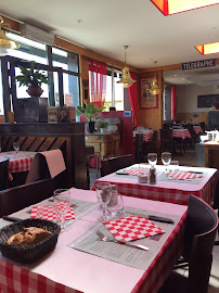 Atmosphère du Restaurant français le stand à Riom - n°1