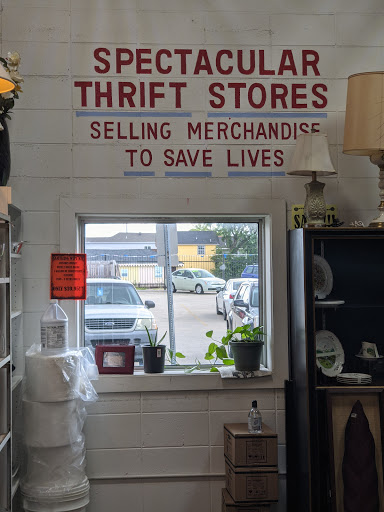 Thrift Store «Bridge House Thrift Store», reviews and photos, 4243 Earhart Blvd, New Orleans, LA 70130, USA