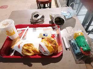 Photo n°10 de Burger King Saint Louis Le Gol à Saint-Louis ()
