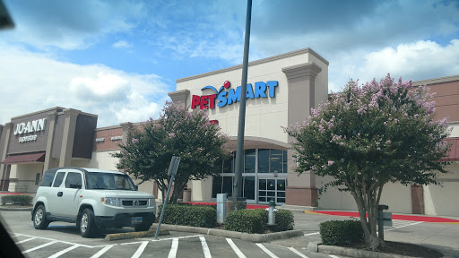 Pet Supply Store «PetSmart», reviews and photos, 4045 Dowlen Rd, Beaumont, TX 77706, USA