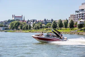 Speedboats on Danube image