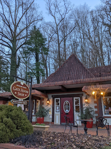 Gift Shop «Gate House Gift Shop», reviews and photos, Biltmore Estate Dr, Asheville, NC 28803, USA
