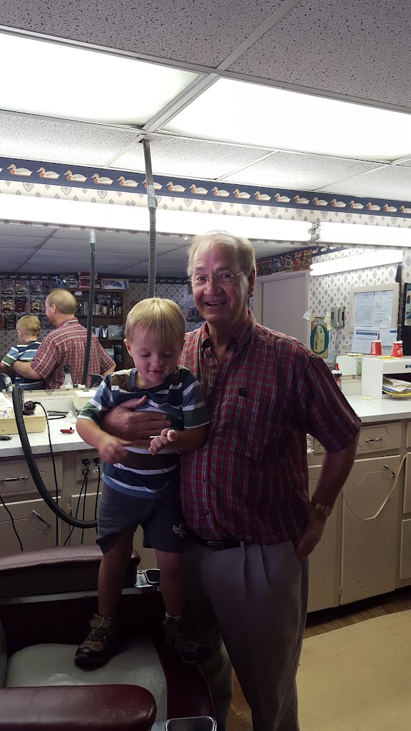 Jim's Barber Shop 38317
