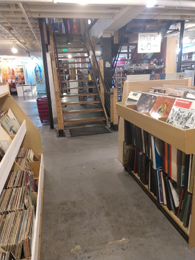 Thrift Store «Lifelong Thrift store», reviews and photos, 312 Broadway E, Seattle, WA 98102, USA