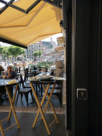 Atmosphère du Restaurant français Le Caveau 30 à Cannes - n°17