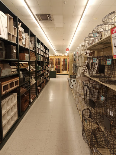 Craft Store «Hobby Lobby», reviews and photos, 840 E Rollins Rd, Round Lake Beach, IL 60073, USA