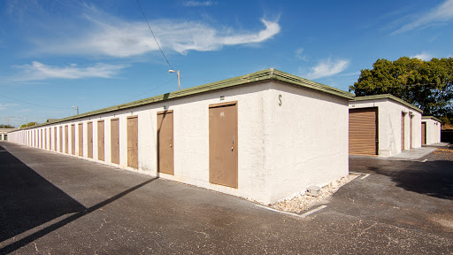 Self-Storage Facility «Metro Self Storage», reviews and photos, 1675 Starkey Rd, Largo, FL 33771, USA